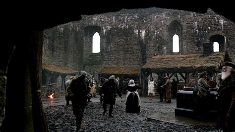 outlander s01e02 bdscr|Outlander recap: Castle Leoch .